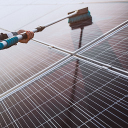 solar_panel_cleaning_northern_sydney_northern_beaches_nsw_australia_1.jpg